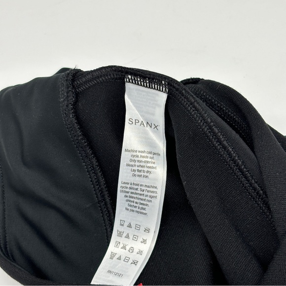 SPANX Moto Ponte Faux Leather Leggings - Picture 6 of 10